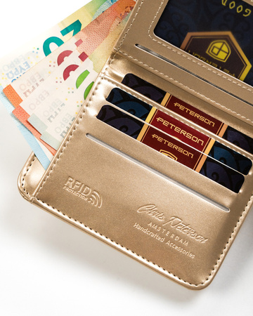 Kleine Damen Geldbörse aus Öko-Leder mit Druckknopf und Reißverschluss – Peterson