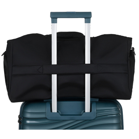 Schwarze, sportliche Reisetasche zum Umhängen – Peterson