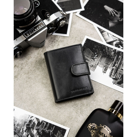 Schwarze Herren-Geldbörse aus Naturleder mit RFID-System, Druckknopfverschluss – Peterson