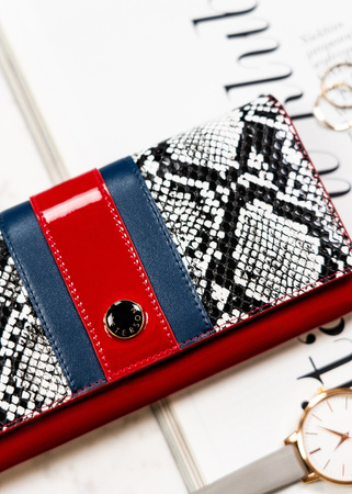 Damen Geldbörse aus Echtleder in sinnlichem Rot mit Schlangenhaut-Klappe – Peterson