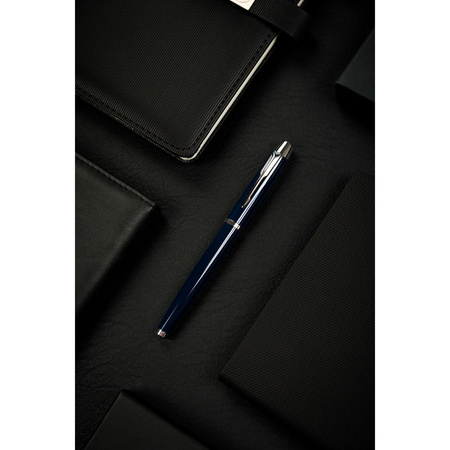 Dunkelblauer Metallkugelschreiber in eleganter Geschenkbox – Peterson