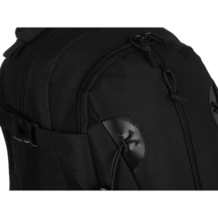 Schwarzer, militärischer Rucksack mit Kompressionsriemen – Peterson