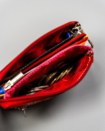 Damen Schlüsseletui aus Leder mit Reißverschluss-Münzfach – Peterson