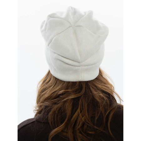 Weiße Damen Mütze mit Blumenstickerei – Peterson