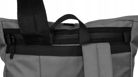 Grauer Sport-Rucksack mit Außentasche – Peterson