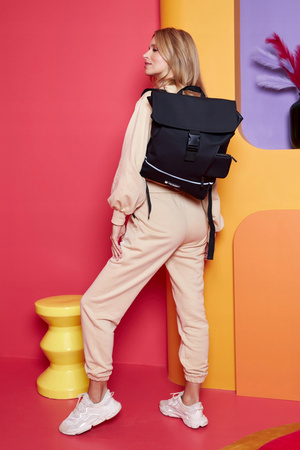 Robuster City Rucksack aus Synthetikmaterial mit Etui im Set – Peterson