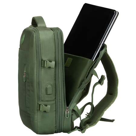 Grüner Reise-Rucksack mit Laptopfach und USB-Anschluss – Peterson