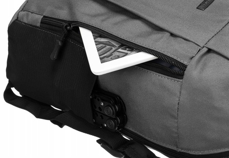 Kleiner Wanderrucksack aus Polyester – Peterson