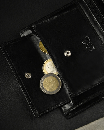 Geräumige Herren Geldbörse Hochformat aus glänzendem Echtleder – Ronaldo