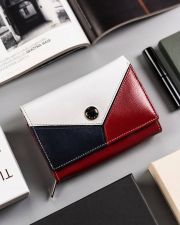 Mittlere Damen Geldbörse aus Echtleder – Peterson