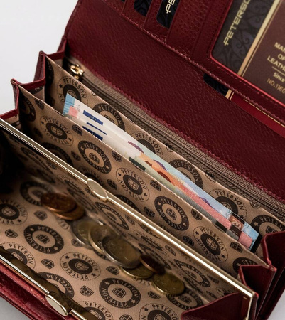 Lackiertes Kartenetui mit Schlangenmuster – Peterson