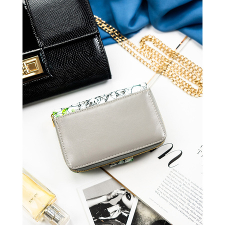 Geräumige, grüne Damen Geldbörse aus Leder mit RFID-Schutz – Peterson