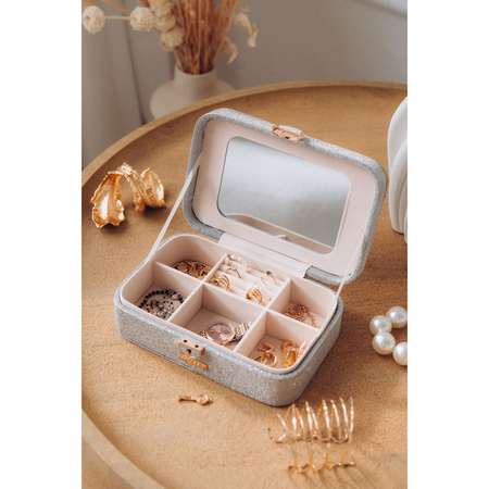 Graue, elegante Schmuckschatulle mit Schlüsselverschluss – Peterson