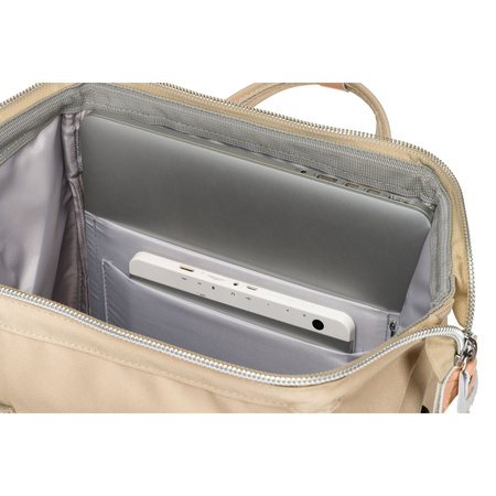 Reisefreundlicher Damen Rucksack aus Polyester in Beige mit verstellbaren Trägern – Peterson