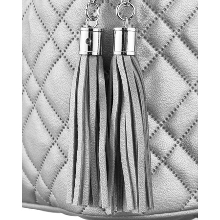 Gesteppte Kosmetiktasche aus synthetischem Stoff in Silberfarbe mit Reißverschluss – Peterson