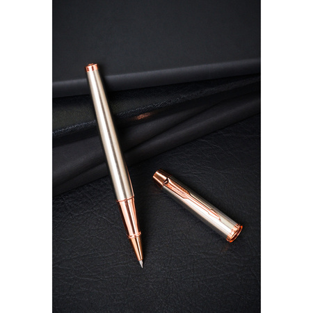 Metallkugelschreiber in Silber-Gold-Farbe mit schwarzer Mine – Peterson
