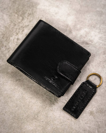 Geschenkset: Mittlere Herren Geldbörse aus Leder und Schlüsselanhänger – Peterson