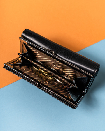 Geräumige, horizontale Damen Geldbörse aus Leder – Lorenti