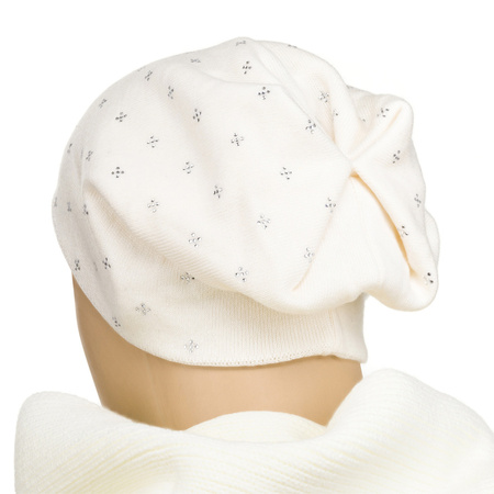Warme Damen Beanie Mütze mit Kristallen – Peterson