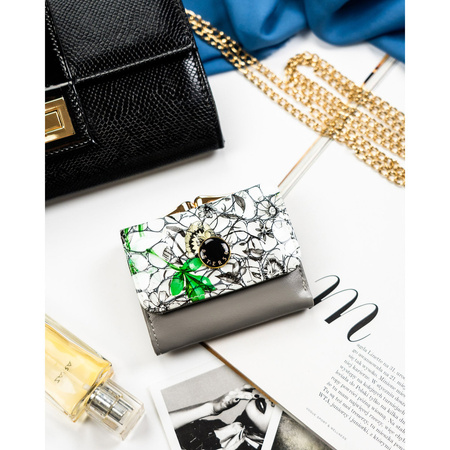 Kleine Damen Minigeldbörse aus grünem Leder – Peterson