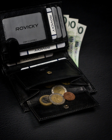 Große, originelle Herren Geldbörse aus Glattleder mit RFID – Rovicky