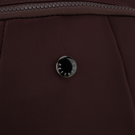 Bordeauxfarbener Damen-Rucksack aus Polyester, an verstellbaren Trägern hängend – Peterson