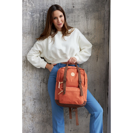 Orange-brauner City Rucksack mit Reißverschluss – Himawari