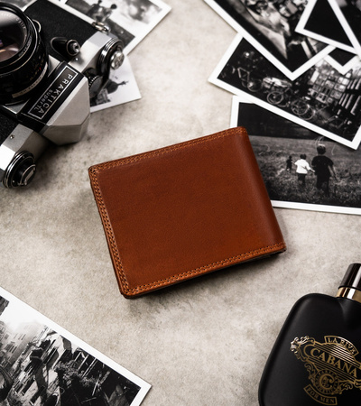 Große Herren Geldbörse aus Leder mit geprägtem Sternzeichenmotiv – Peterson