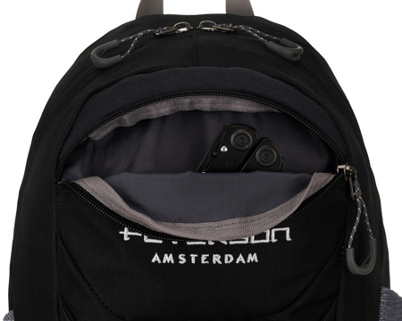 Leichter, schwarzer Wanderrucksack mit Brustgurt – Peterson