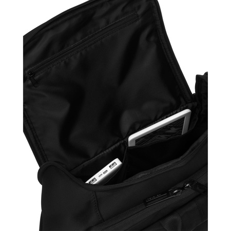 Multifunktionaler Reiserucksack mit Laptopfach – Peterson