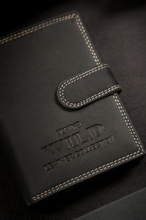 Klassische, große Herren Geldbörse aus echtem Leder mit Druckknopf – Always Wild