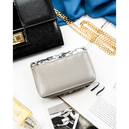 Schwarze Damen Geldbörse aus Leder mit RFID-Schutz, Druckknopf und Reißverschluss – Peterson