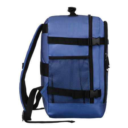 Reiserucksack aus wasserabweisendem Polyester in Blau mit verstellbaren Schultergurten – Peterson