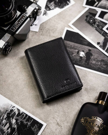 Geschenkset: Herren Geldbörse ohne Verschluss und Schlüsselanhänger – Peterson