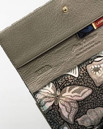 Große Damen Geldbörse aus Leder mit Druckknopf und Bügelverschluss – Peterson