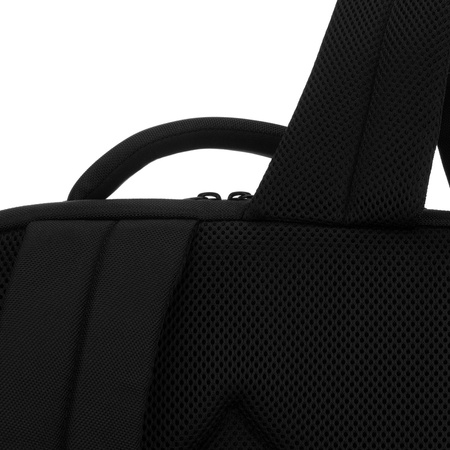 Reise-Rucksack aus Polyester in Schwarz mit Laptopfach - Peterson