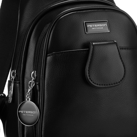 Schwarze funktionale Damen Gürteltasche mit breitem verstellbarem Gurt, Crossbody aus Öko-Leder – Peterson