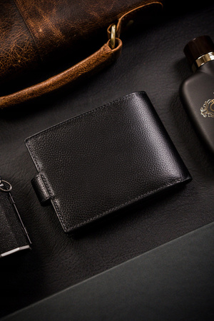 Große Herren Geldbörse aus Leder mit Druckknopfverschluss – Rovicky