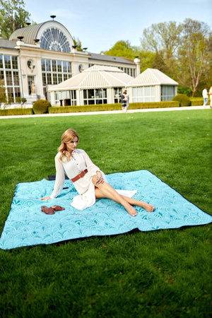 Picknickdecke aus Stoff mit wasserdichter Isolierung – Peterson