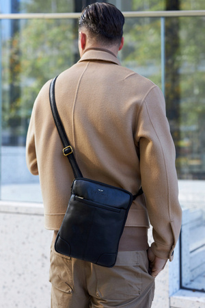 Herren Umhängetasche mit Fach für Geräte – Peterson