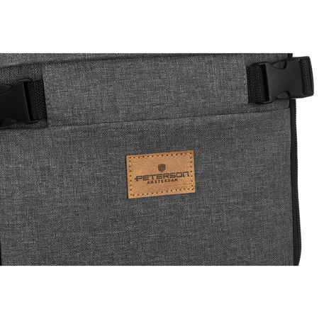 Reise-Rucksack aus Polyester in Grau, ausgestattet mit einem ansteckbaren Gürtel – Peterson