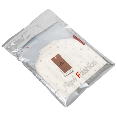 Warme Damen Beanie Mütze mit Kristallen – Peterson