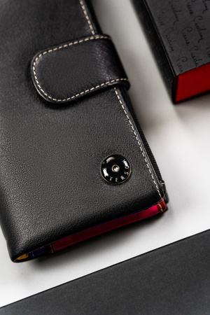 Schwarze Damen Geldbörse aus Leder mit Druckknopf – Peterson