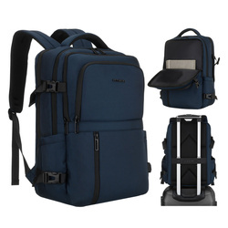 Dunkelblauer Reise-Rucksack aus Polyester mit Laptopfach, aufgehängt an verstellbaren Schultergurten – Peterson