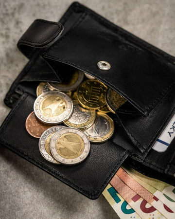 Geschenkset: Herren Geldbörse und Schlüsselanhänger aus Öko-Leder – Rovicky