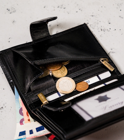 Elegante Herren Geldbörse aus hochwertigem Leder – Rovicky