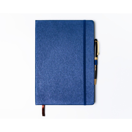 Granatfarbenes Notizbuch im B5-Format mit Gummibandverschluss, liniert - Peterson