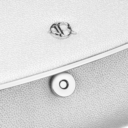 Elegante Damen-Clutch in Silber aus Öko-Leder, an einer Kette hängend - Rovicky