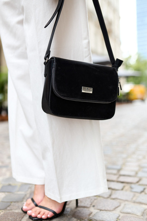 Damen Umhängetasche mit Magnetverschluss – Peterson