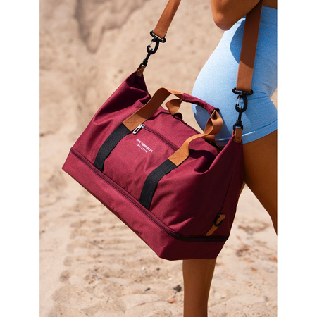 Geräumige Wochenendtasche aus Polyester in Weinrot mit Reißverschluss – Peterson